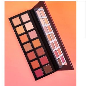 Eyeshadow pallet